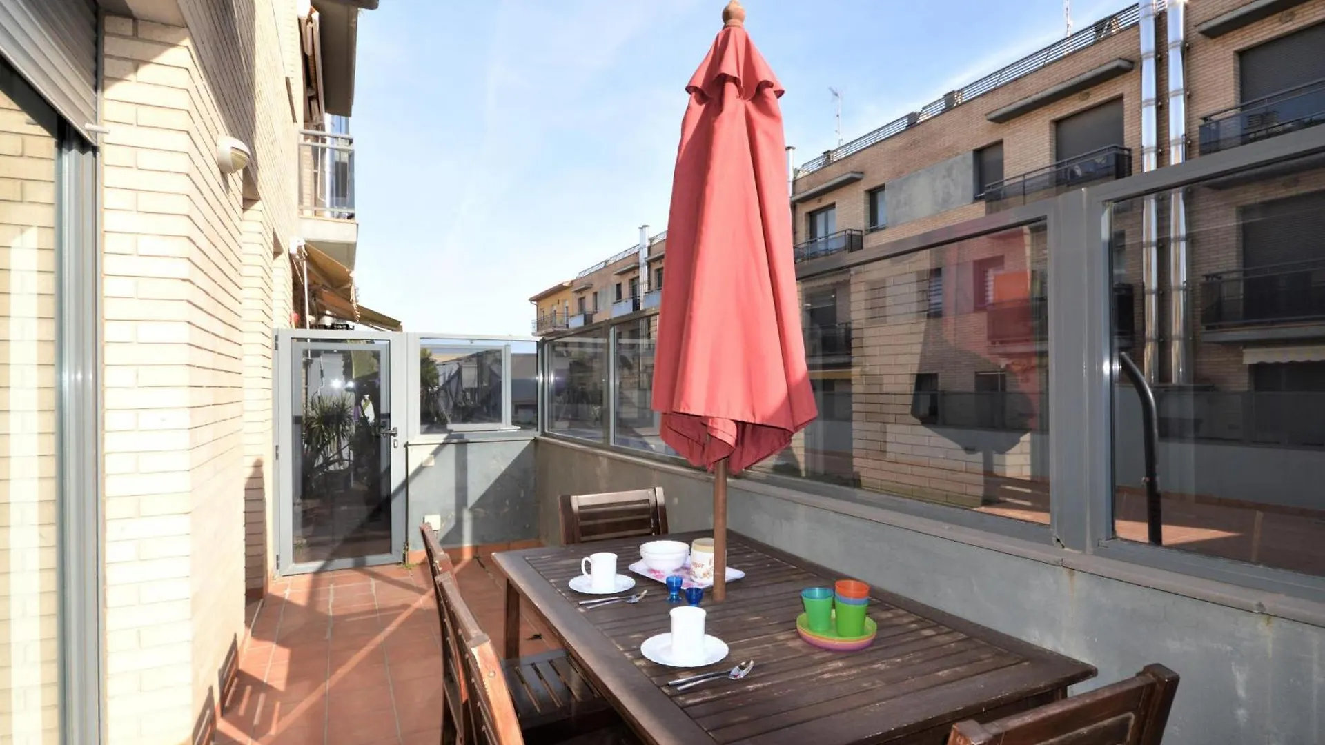 Apartmán Apartamento En Sant Pere Pescador: 3 Habitaciones, A/A, Jardin Y Piscina Comunitarios - Es-89-122