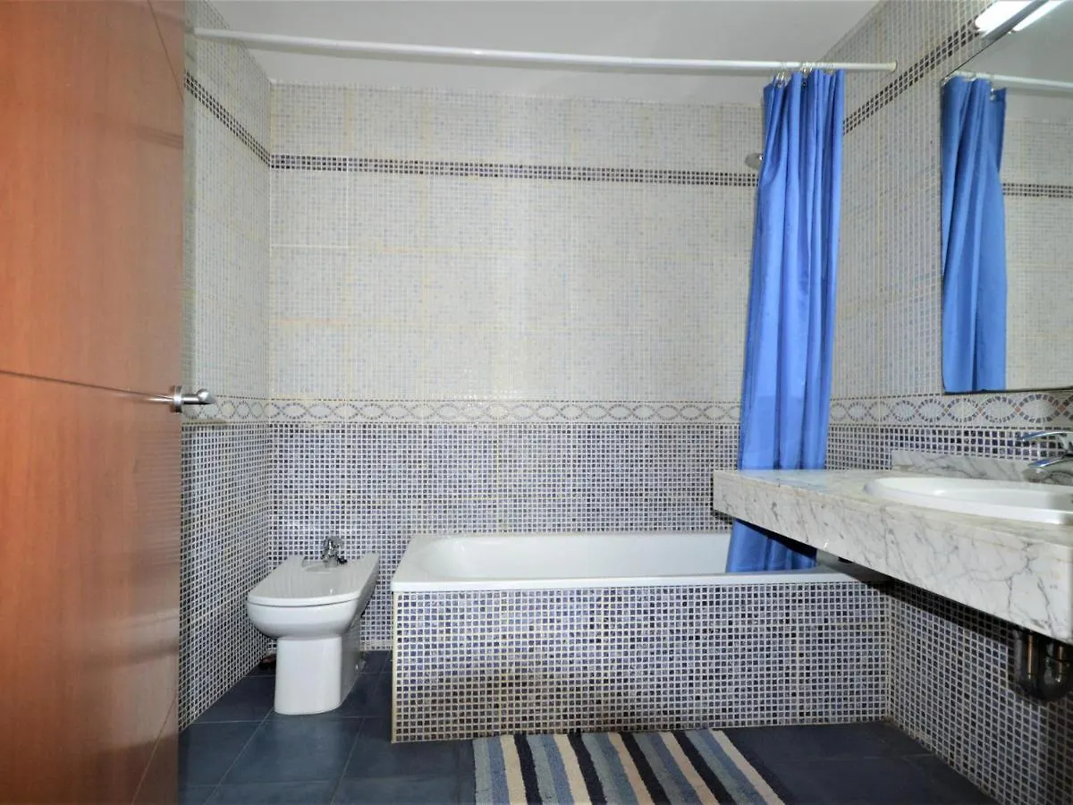 Apartamento En Sant Pere Pescador: 3 Habitaciones, A/A, Jardin Y Piscina Comunitarios - Es-89-122 Spain